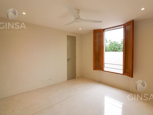 place photo 62