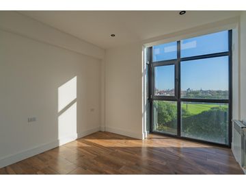 place photo 35