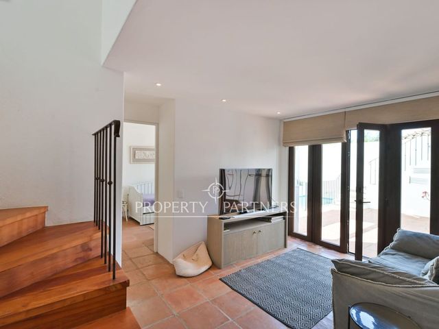 place photo 53