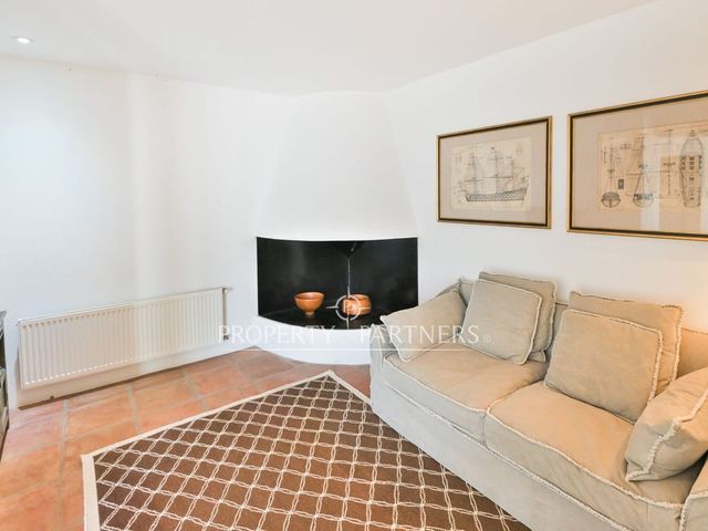 place photo 39