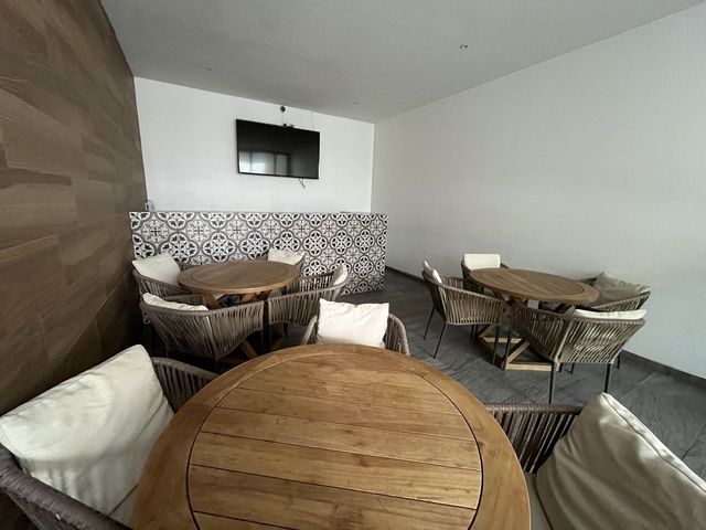 place photo 32
