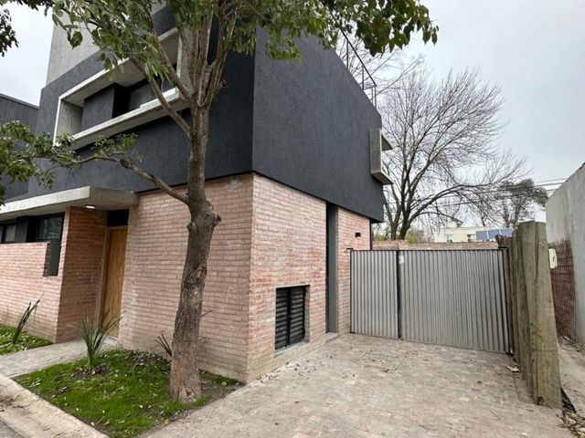 place photo 23