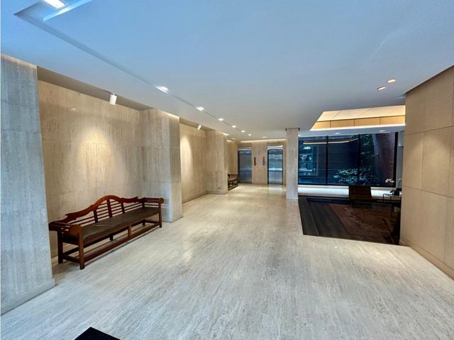 place photo 56