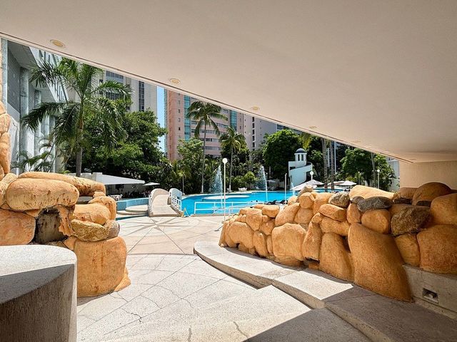 place photo 36