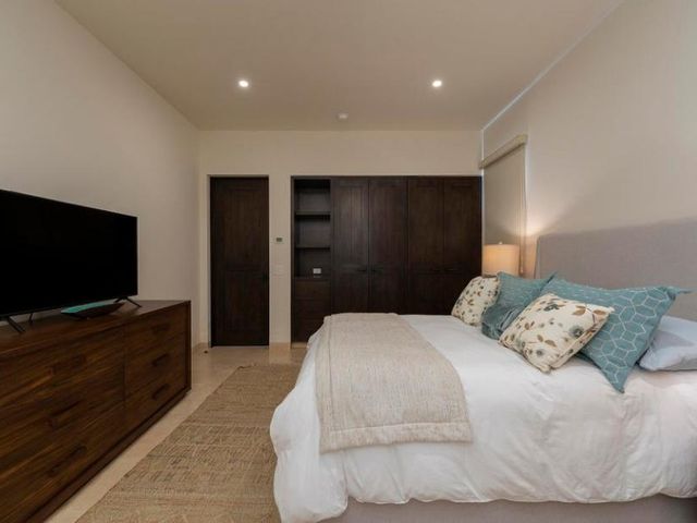 place photo 50