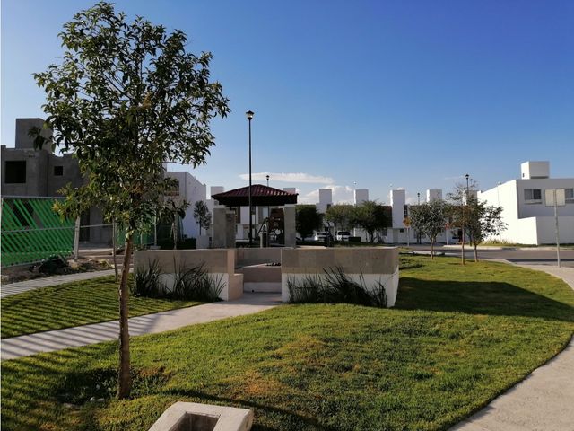 place photo 34
