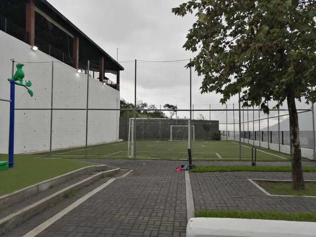 place photo 11