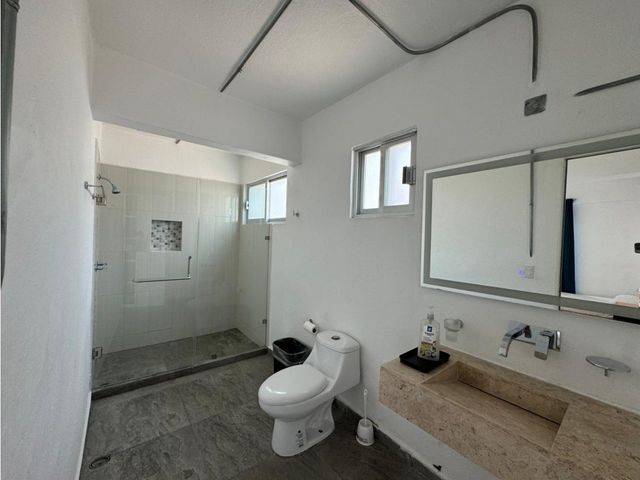 place photo 30