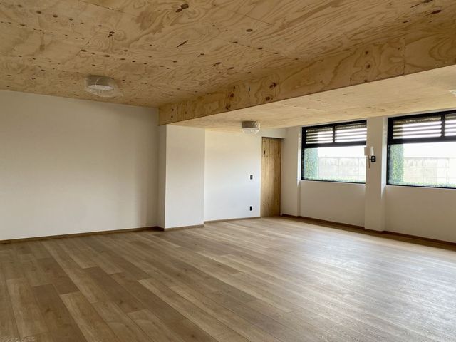 place photo 43