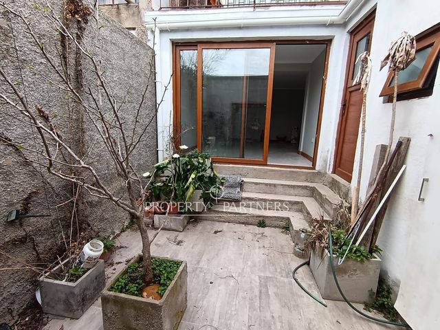 place photo 24