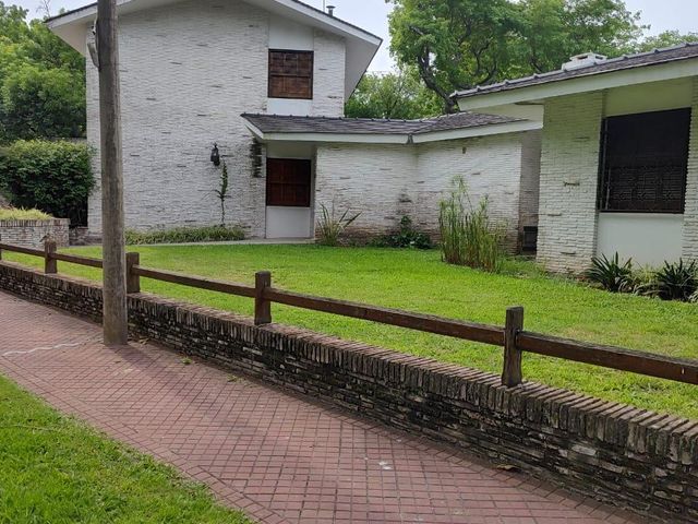 place photo 56