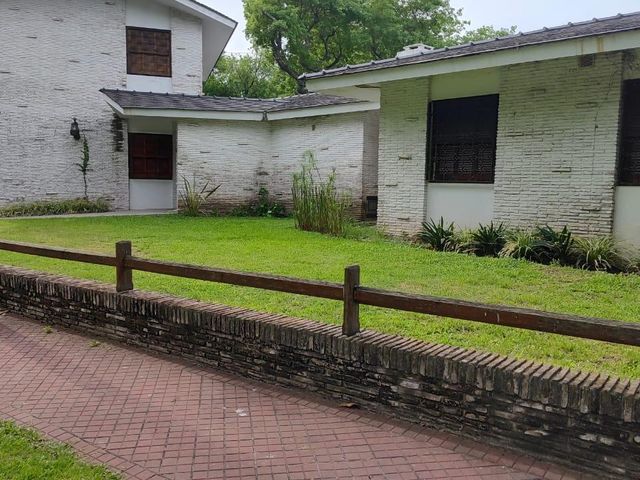 place photo 53