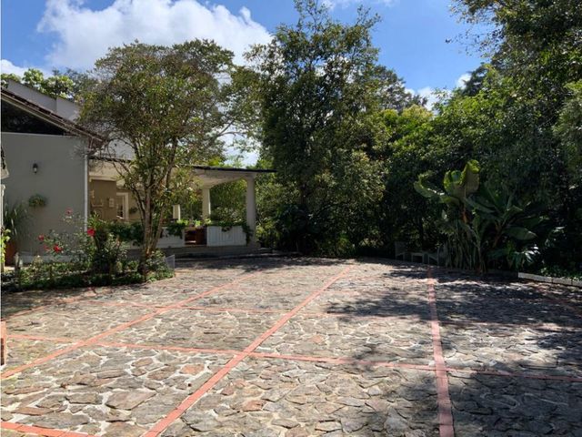place photo 61
