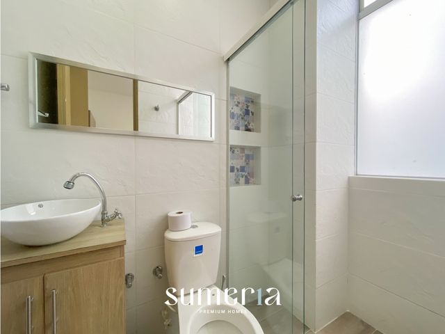place photo 52
