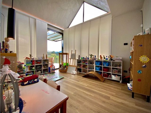 place photo 42