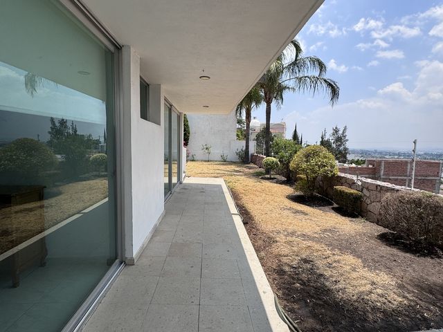 place photo 45