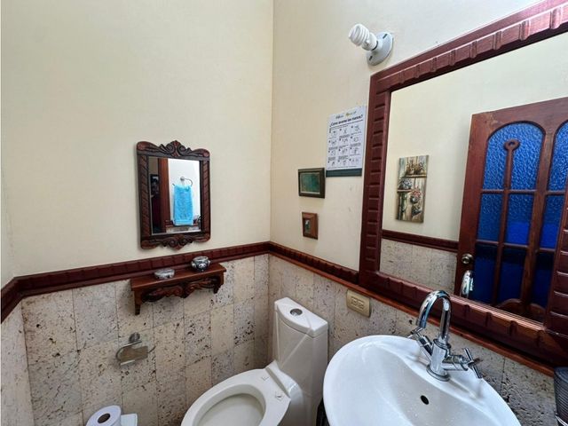 place photo 55