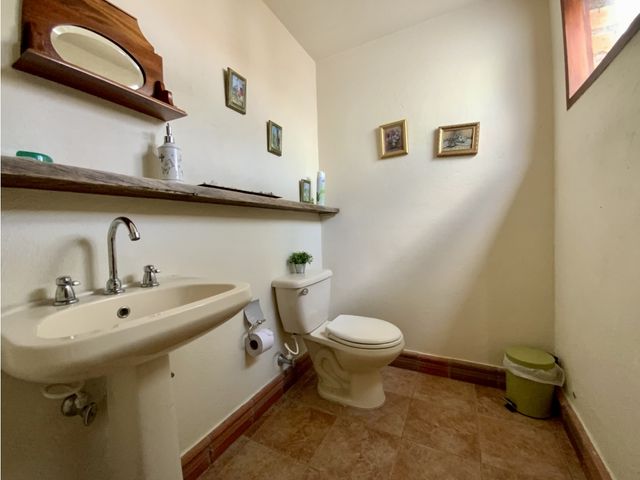 place photo 23