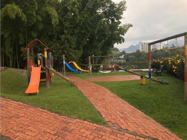 place photo 33