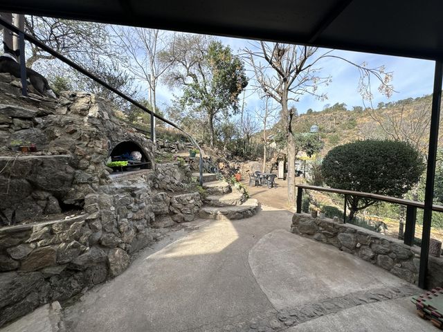 place photo 44