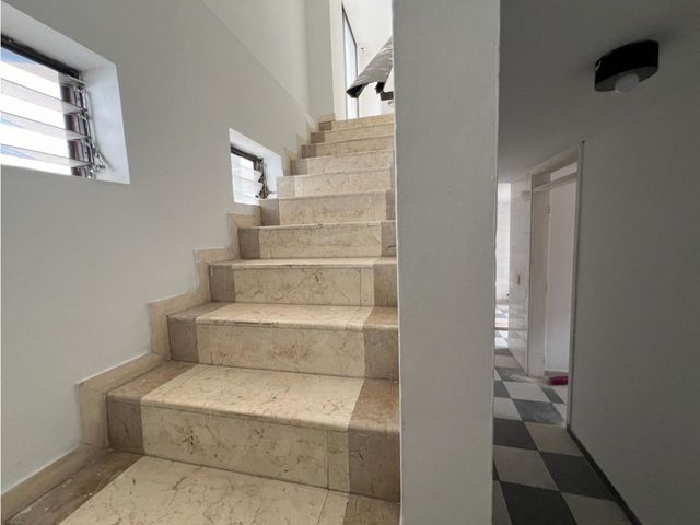 place photo 58