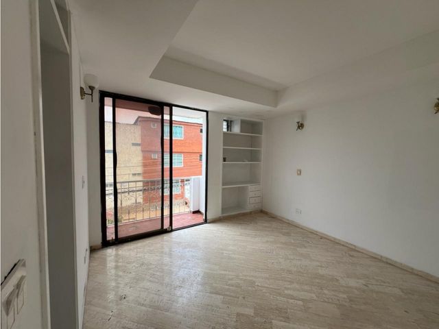 place photo 48