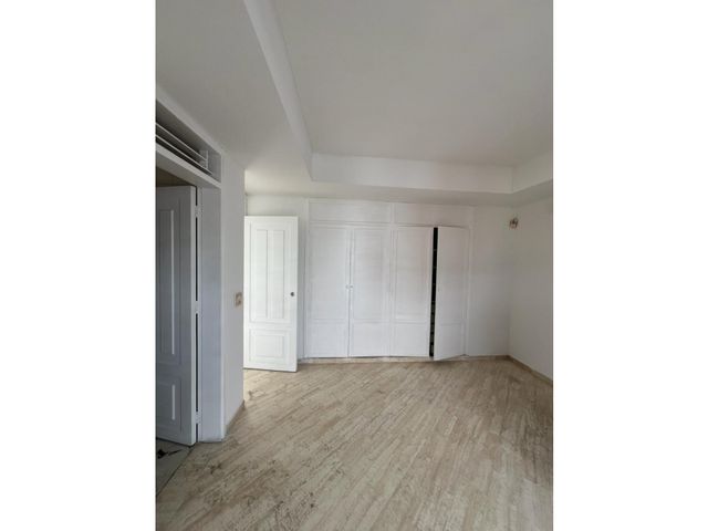 place photo 49