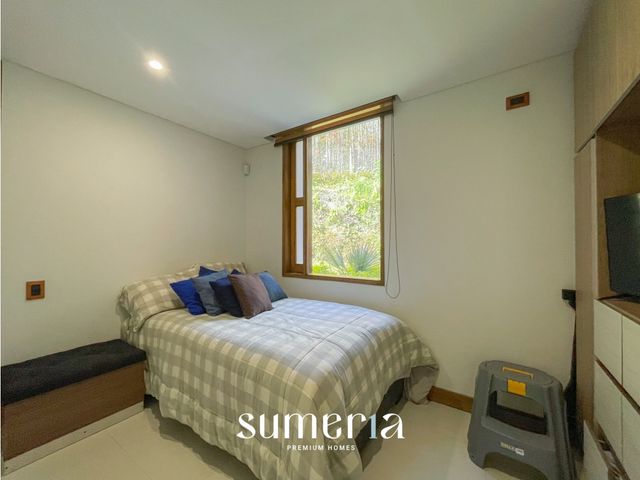 place photo 61