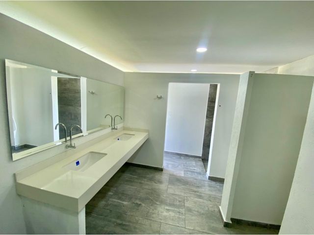place photo 52