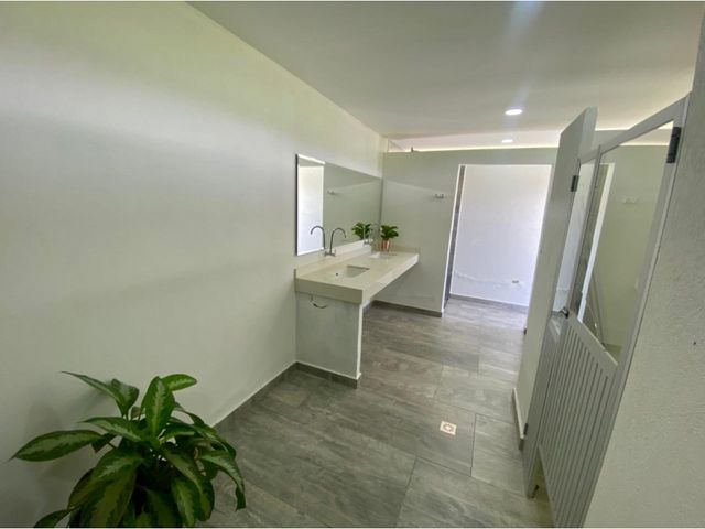 place photo 53