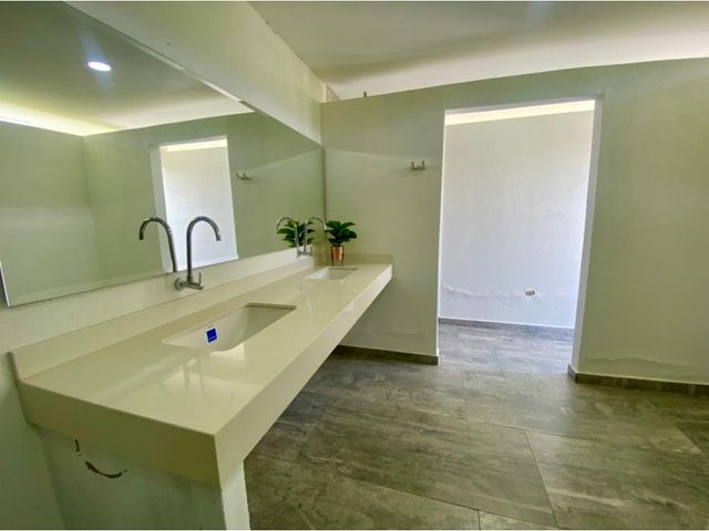 place photo 54