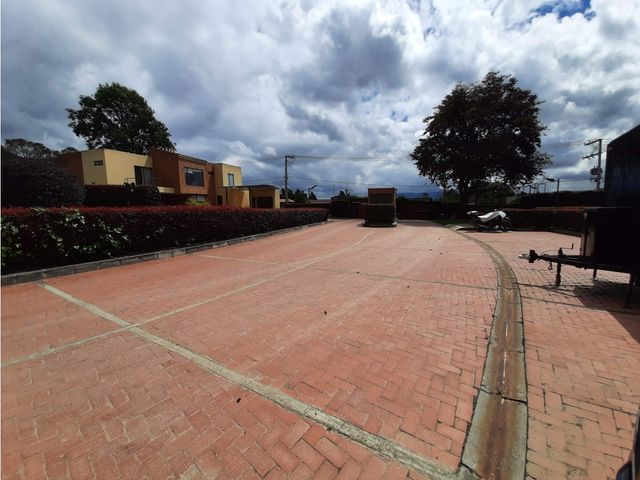 place photo 50