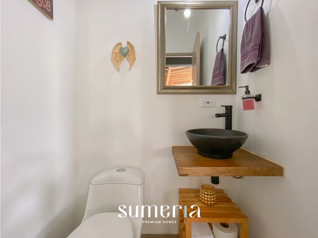place photo 52