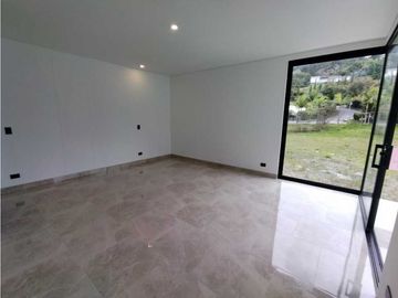 place photo 52