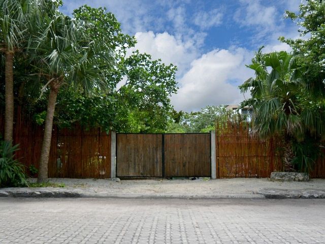 place photo 30