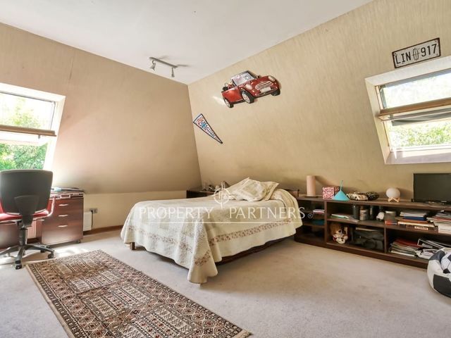 place photo 26