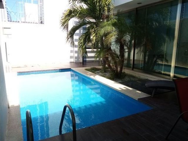 place photo 23