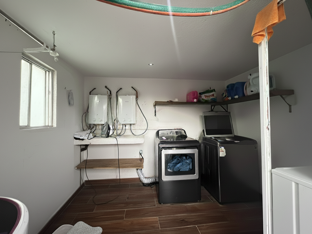 place photo 48