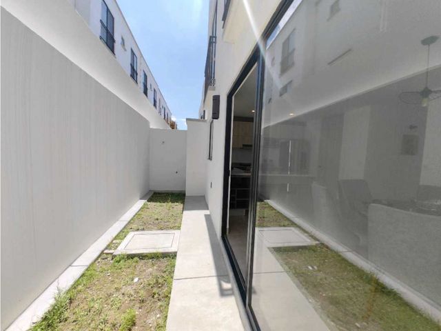 place photo 24