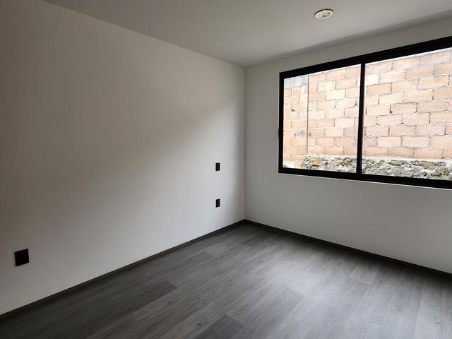 place photo 51