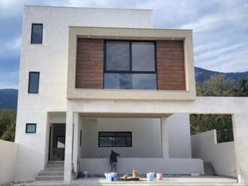 Casa en  Venta en Amani Terra, Santiago NL