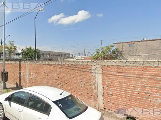 VENTA DE TERRENO COMERCIAL EN ZONA CENTRO