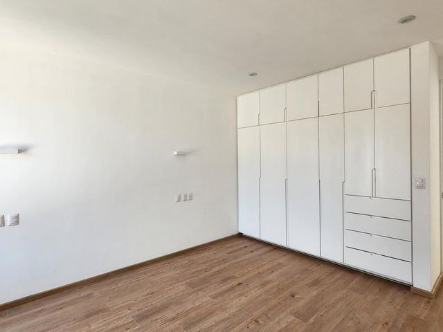 place photo 55