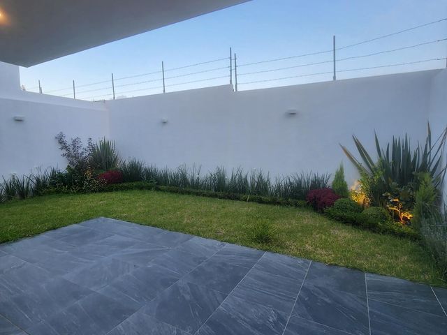 place photo 63