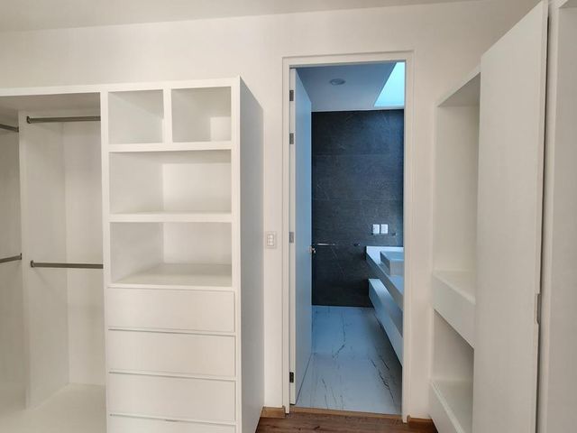 place photo 57
