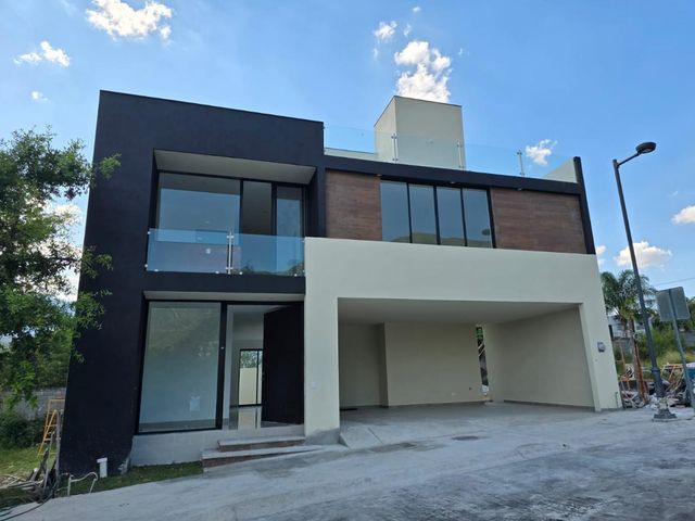 Casa en  Venta en Alboretto Residencial, Monterrey NL