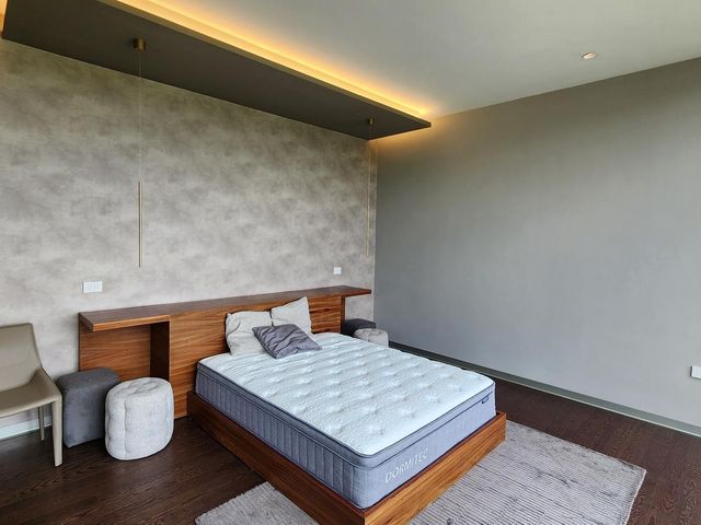 place photo 64
