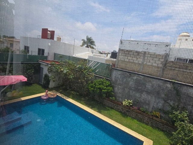 place photo 70