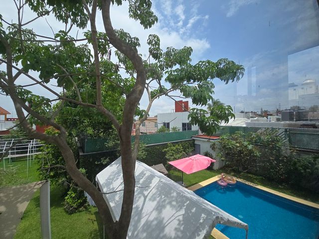 place photo 68