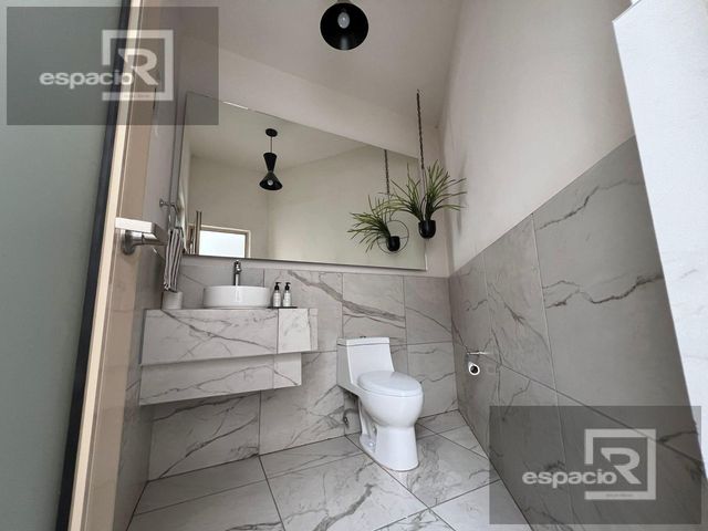 place photo 61